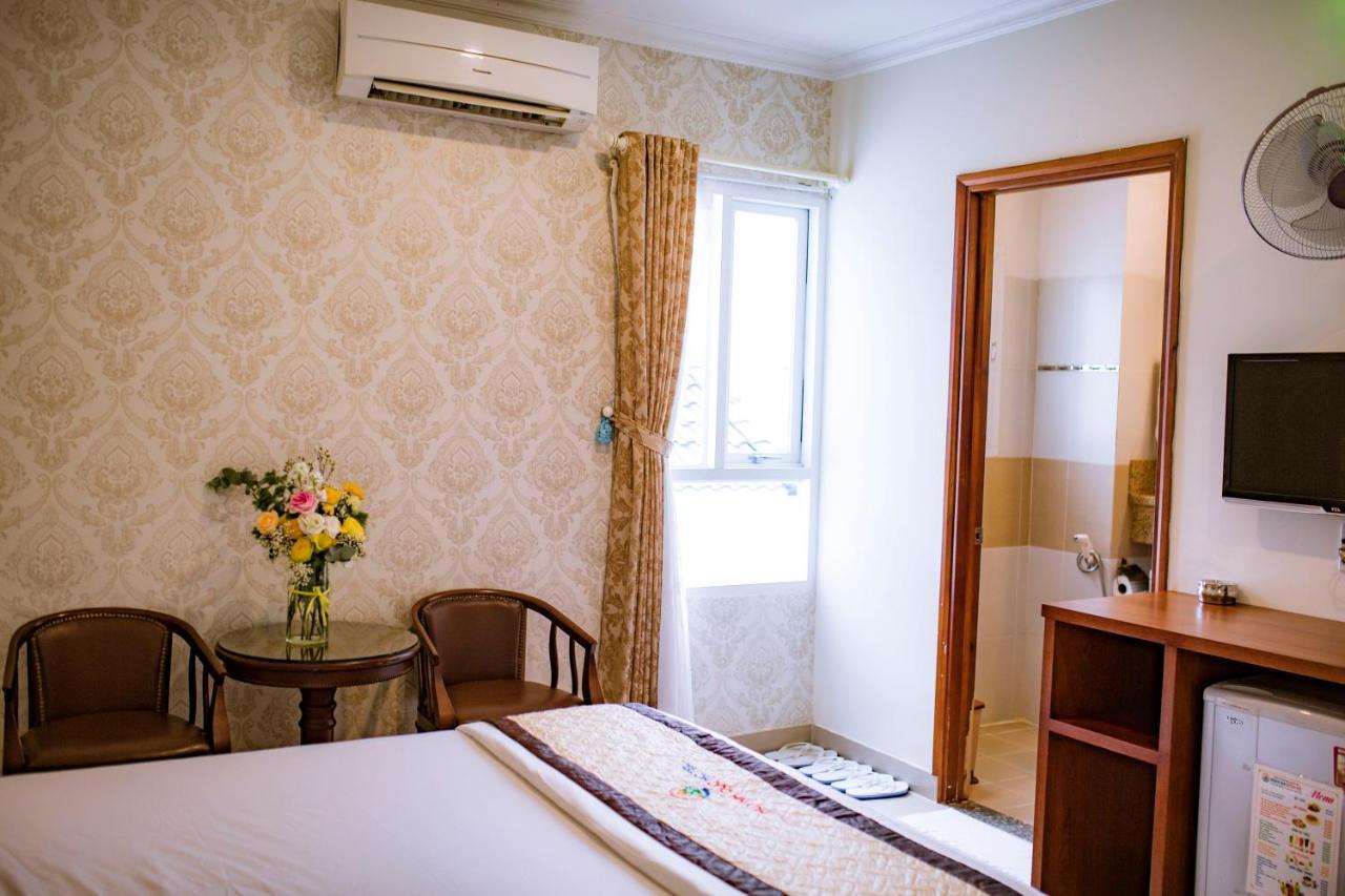 Huynh Duc Hotel Cao Lanh Exterior photo